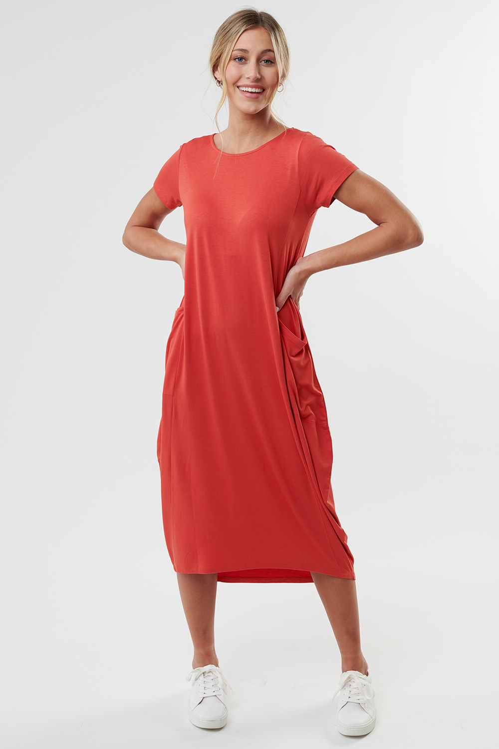 Short Sleeve Cocoon Dress